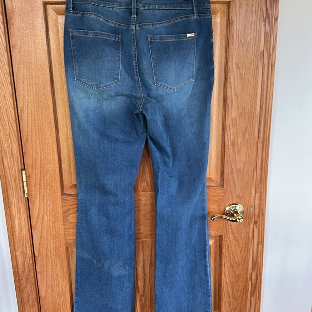White House Black Market Bootcut Jeans - Picture 6 of 6